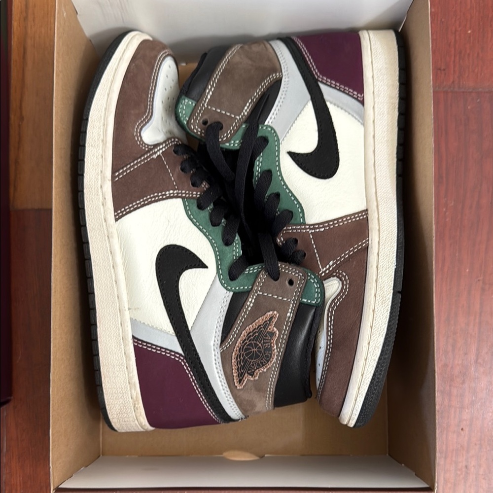 Nike Air Jordan 1 Retro High OG Sneakers